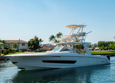 Boston Whaler Boats For Sale Ranging From 35 To 40 Galati Yachts