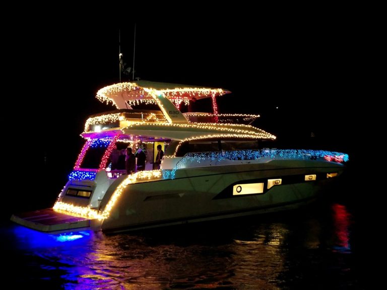 2021 Holiday Boat Parades In Florida & Decorating Tips Galati Yachts