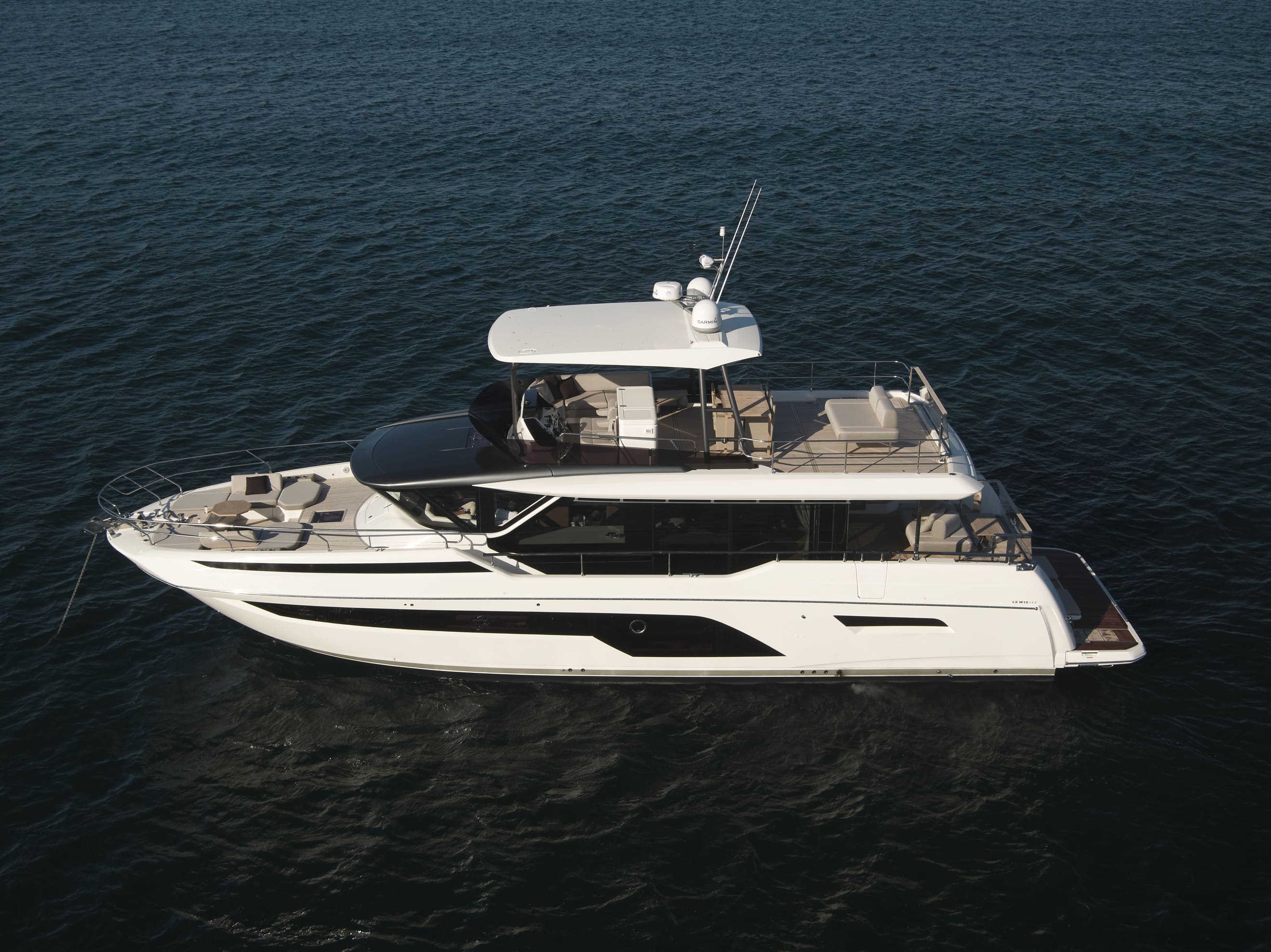 prestige x60 yacht price
