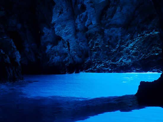 blue grotto: Travel Destinations